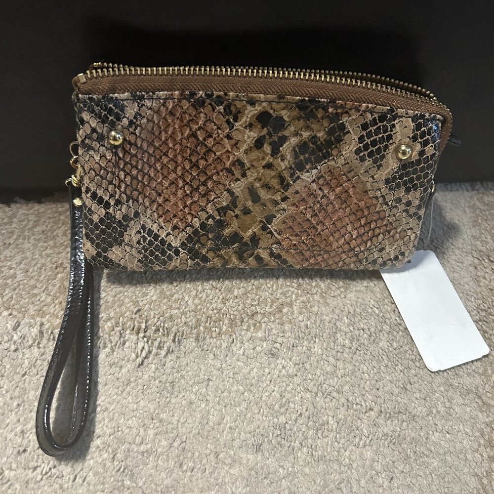 London Fog Faux Snake Zipper Clutch Purse Wallet